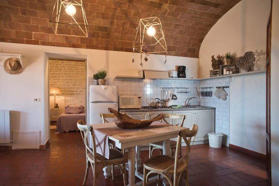 Agriturismo Santa Vittoria Вольтерра Екстер'єр фото
